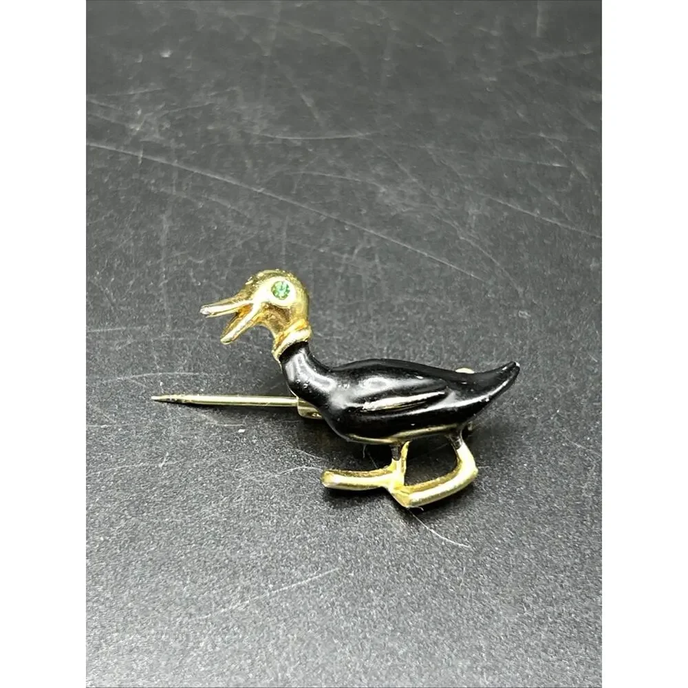 Vintage Black Enamel and Gold Tone Duck Brooch Pin 1 1/4” Green Crystal Eye